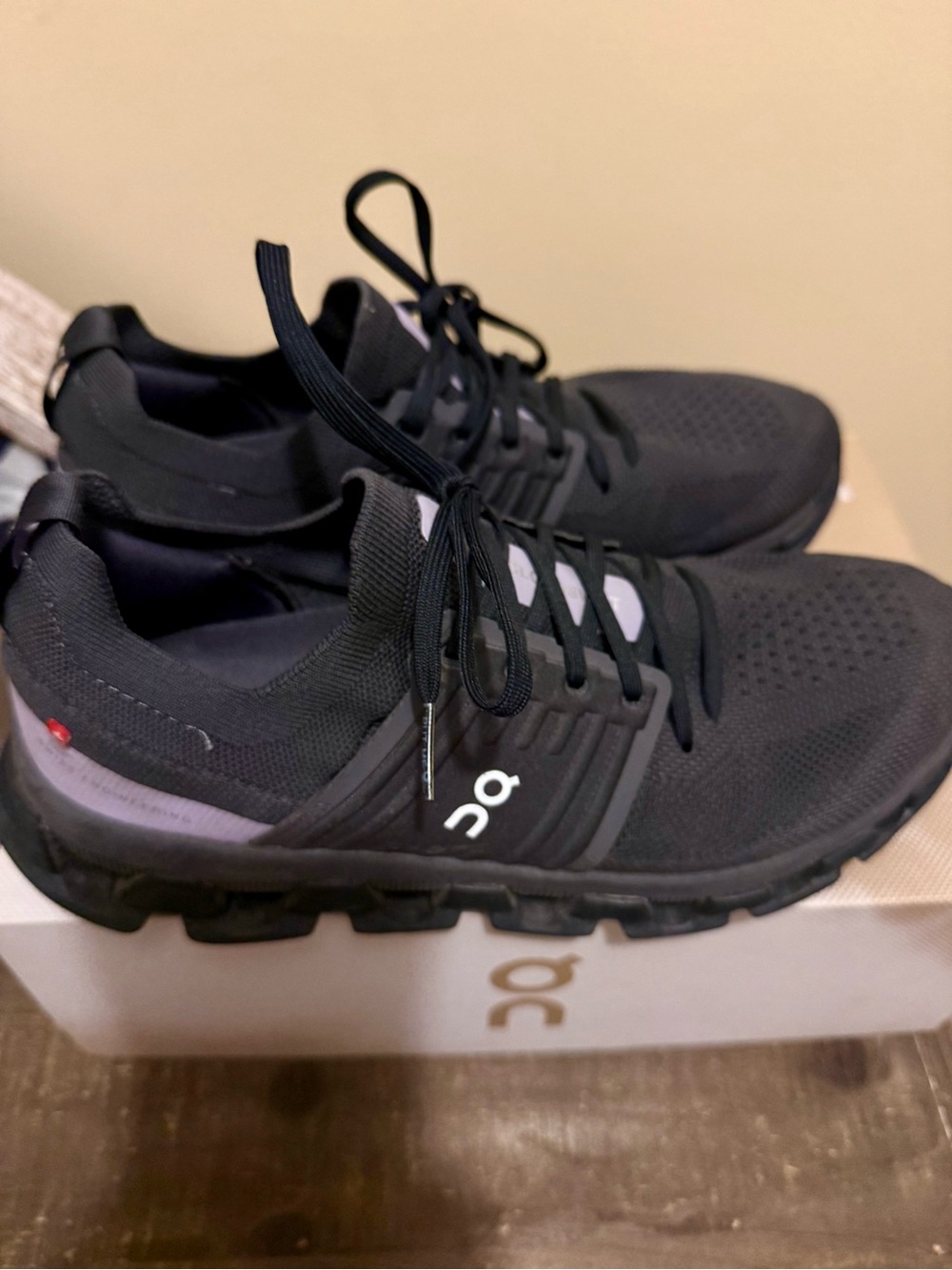 On Running Men’s Black and Gray Cloud Sneakers
